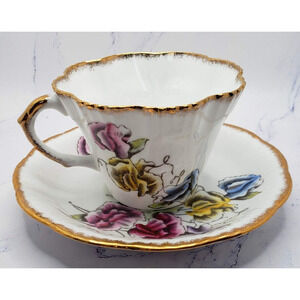 Salisbury Fine Bone China Sweet Pea Floral Pattern W/ Gold Trim Tea Cup & Saucer